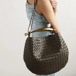 보테가 베네타 사르딘 숄더백 미디엄